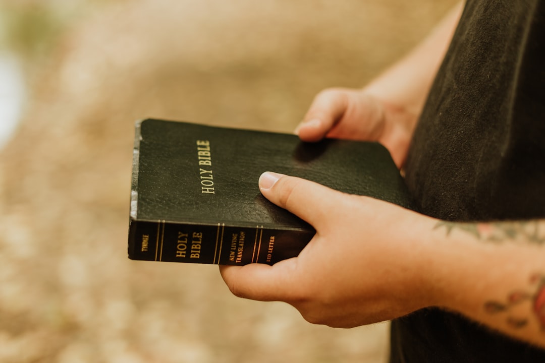 Christian Relationships: Biblical Principles for Healthy, Faithful Love