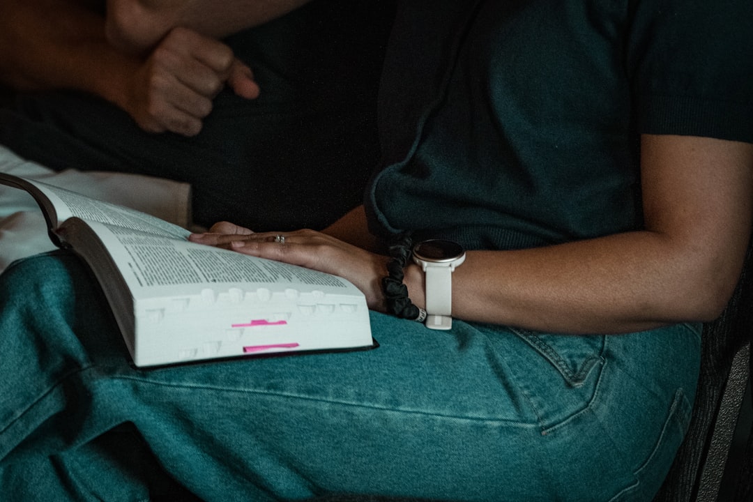Christian Relationship Guidance: Faith-Based Principles for Couples
