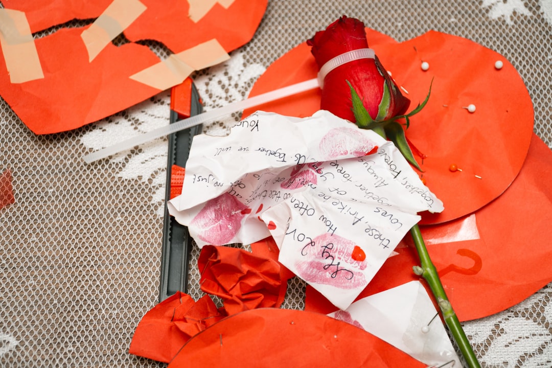 Romantic Love Letter Examples and How to Write Yours